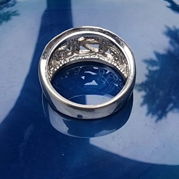 RSC Silver Filigree Vine Floral Crystal Openwork Band Dome Ring - Picture 6 of 10